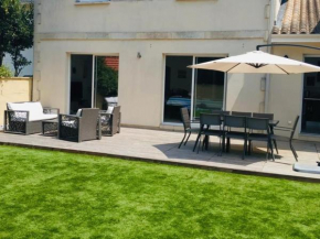 Villa La Teste-de-Buch, 3 bedrooms, 8 persons - FR-1-474-128